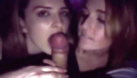 Cinema blowjob by two horny teens 18+. FFM blow